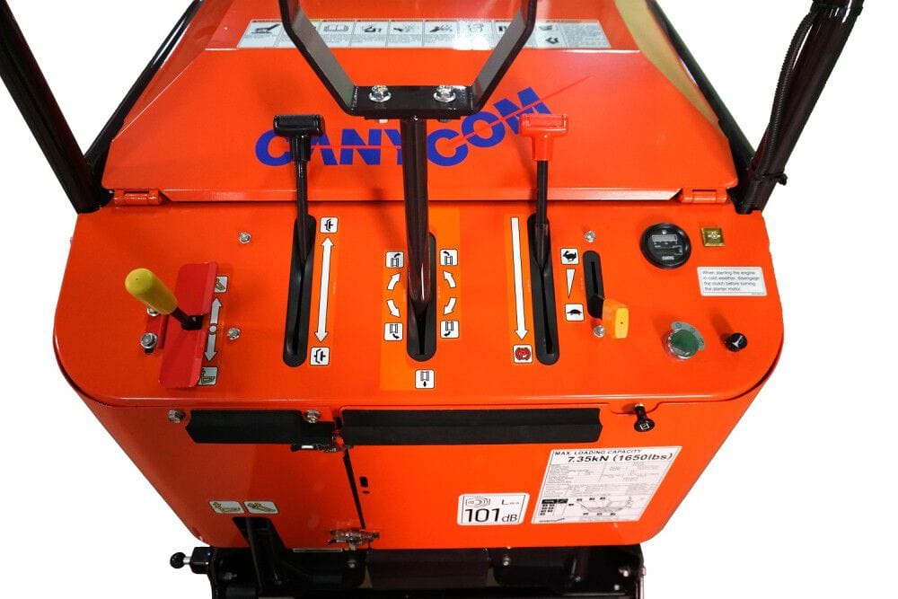 SC75PD Pivot Dump Stand-on Rubber Track Buggy