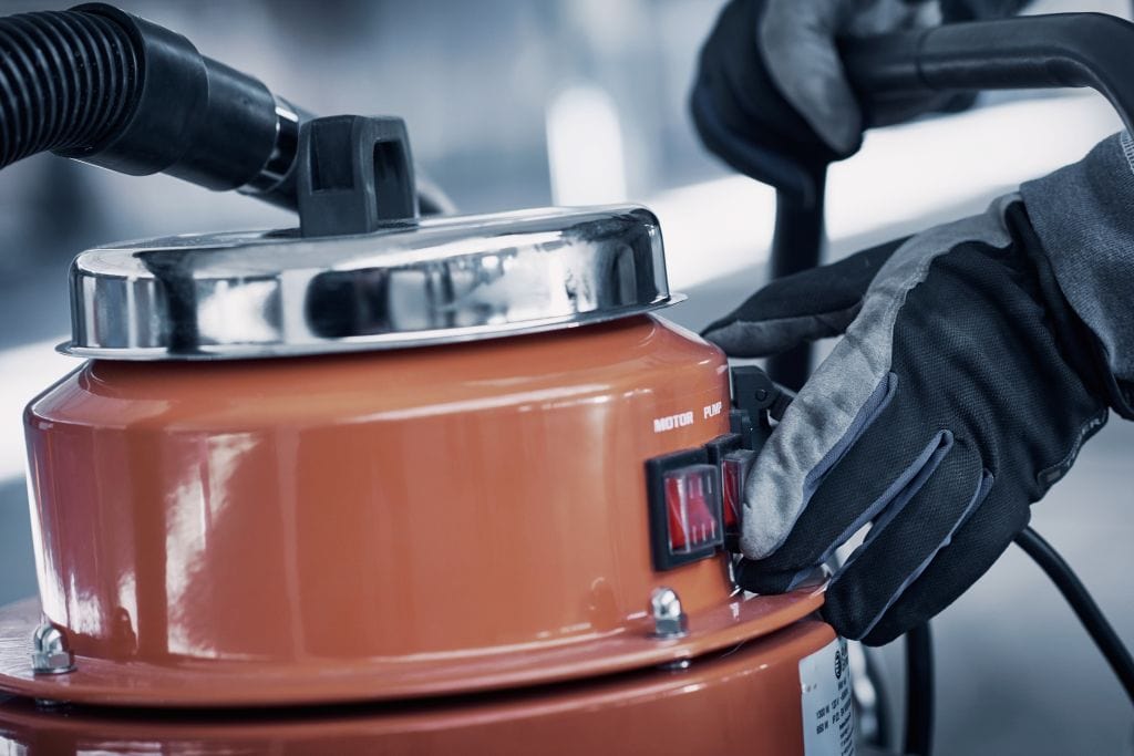 W70P Husqvarna Wet Slurry Vacuum
