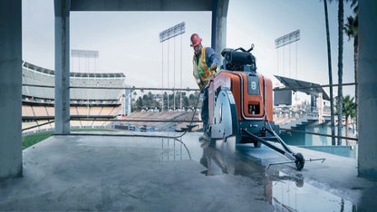 FS7000D Husqvarna 3-Speed Diesel Concrete Saw